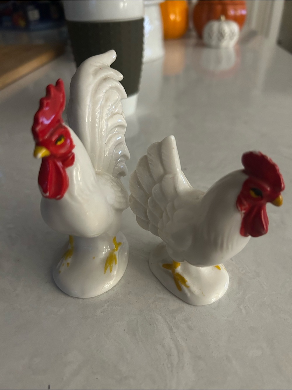 Hagen Roenicker Rooster and Hen Porcelain Salt & Pepper Shaker Set